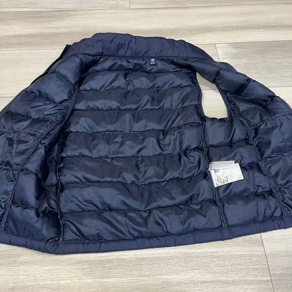 UNIQLO Boys Puff Vest SZ 9-10 Navy Blue PUFFTECH Washable Vest Warm Padded - Picture 5 of 6